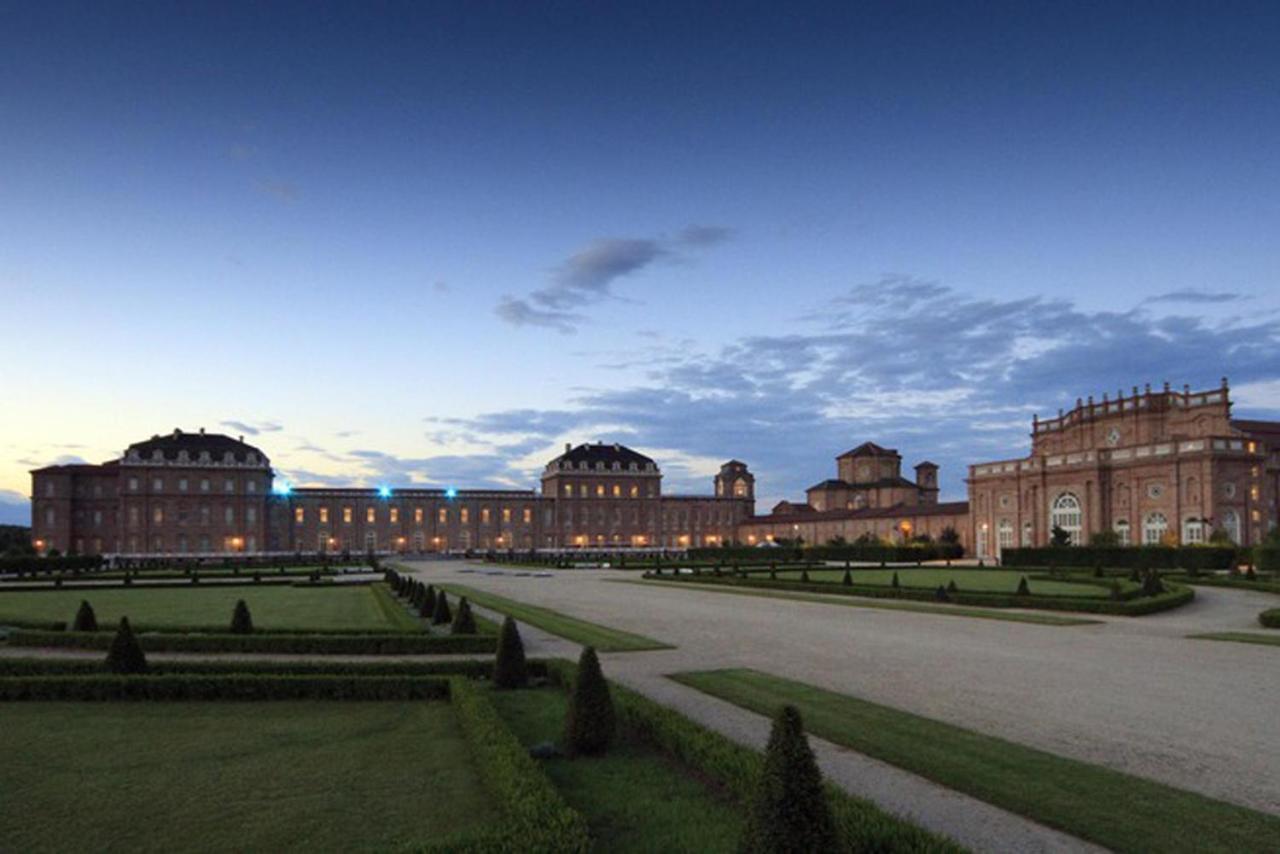 Casa Azzurra 61Mq A 30 Metri Dalla Reggia Di Venaria Venaria Reale Luaran gambar